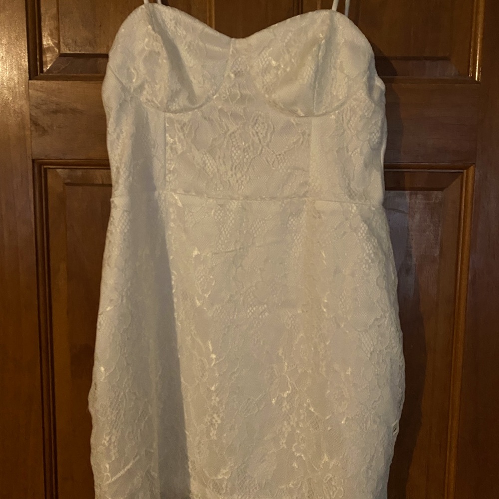Lulus Size Medium white mini dress. Worn once